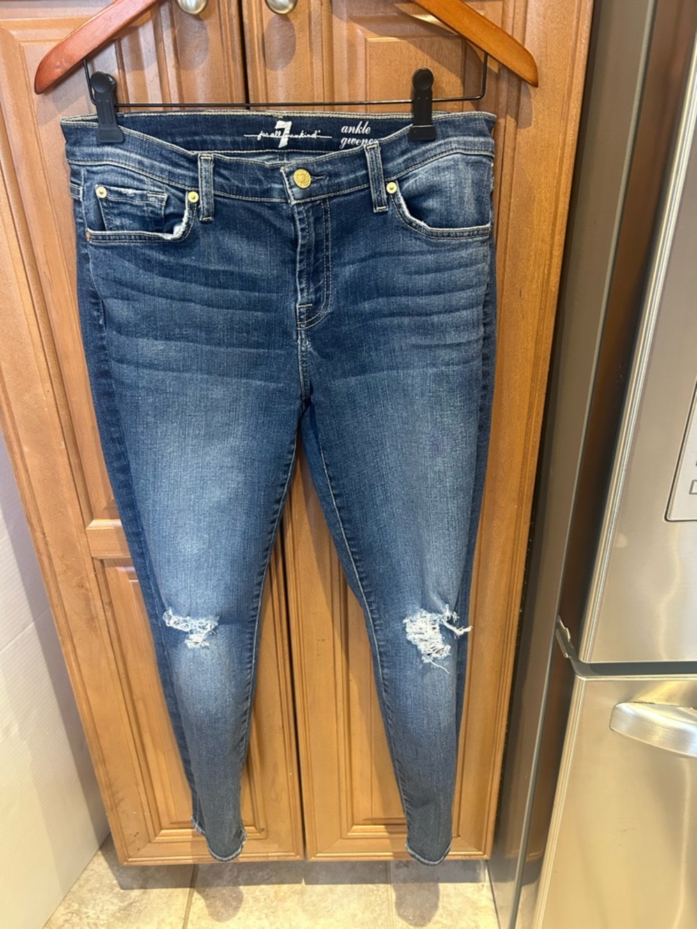 7 For All Mankind Ankle Guinevere Distressed Skinny Jeans – Dark Wash